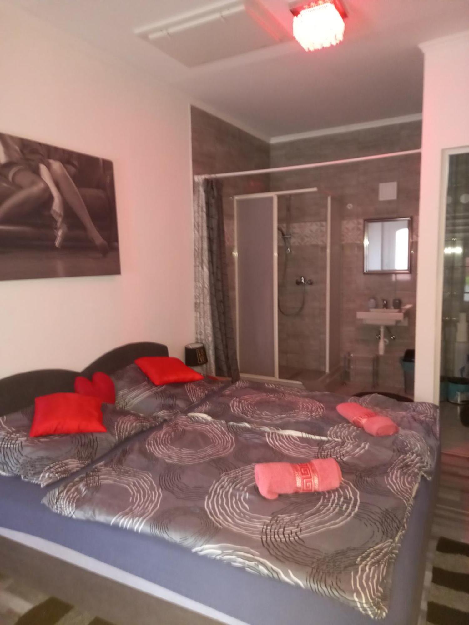 Grevia Apartmanok Poroszlo Bagian luar foto